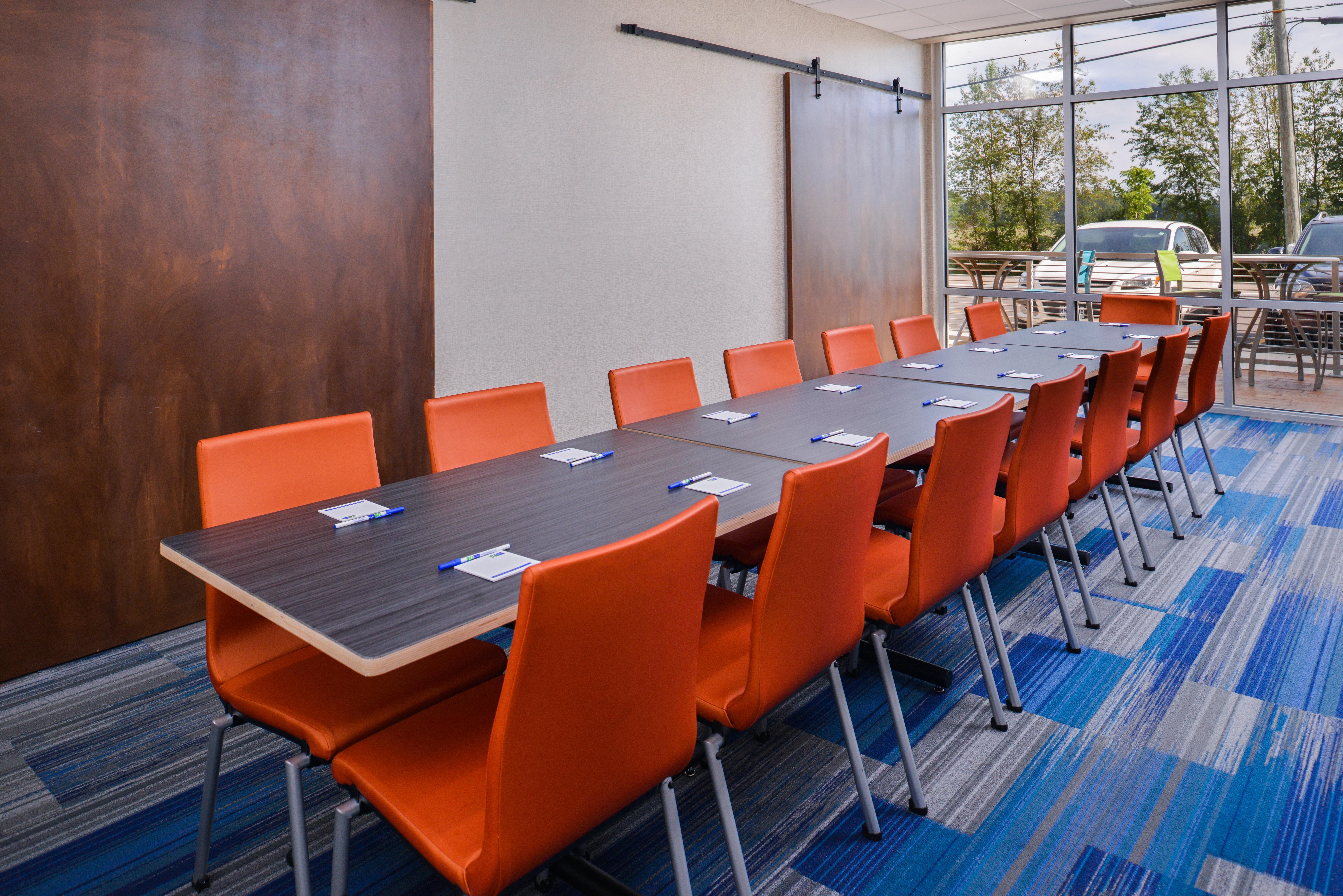 Holiday Inn Express & Suites - Siloam Springs By Ihg Luaran gambar